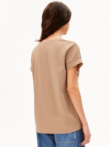 T-shirt 'IDAARA' ARMEDANGELS en beige
