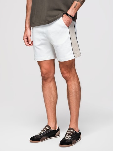 Ombre Regular Sporthose‌‌‌‌‌‌‌‌ in Weiß