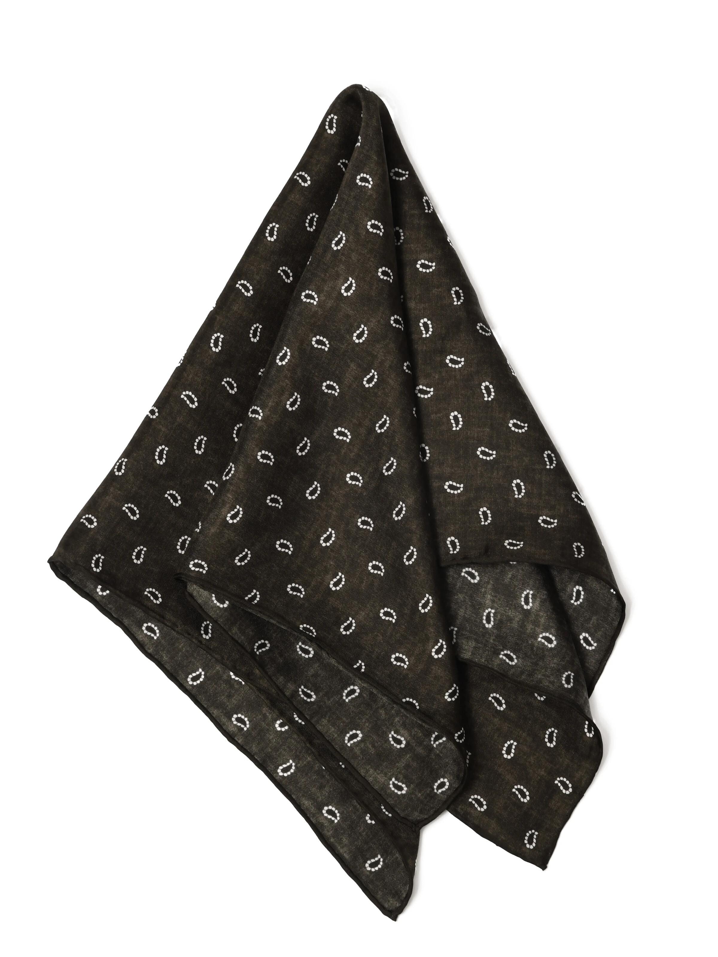 MayTree Scarf 'Herrenseidentuch in Stone-washed-Optik Mocca' in Beige: front