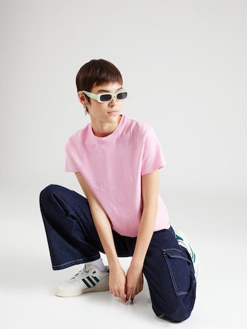 rožinė LEVI'S ® Marškinėliai 'Classic Fit Tee'