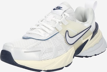 Sneaker bassa 'V2K' di Nike Sportswear in bianco: frontale