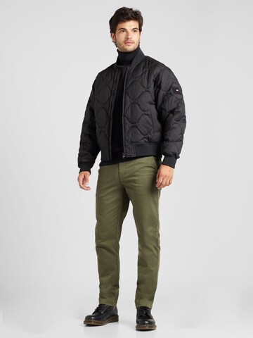 regular Pantaloni chino 'Denton' di TOMMY HILFIGER in verde