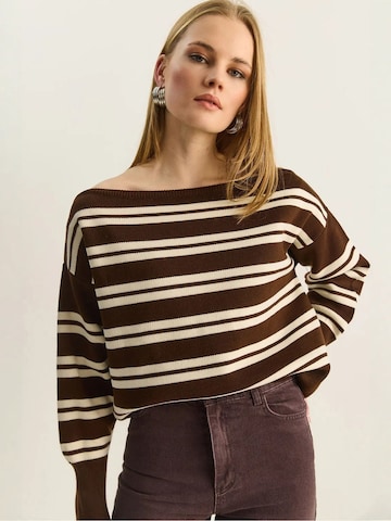Pullover di Bianco Lucci in marrone