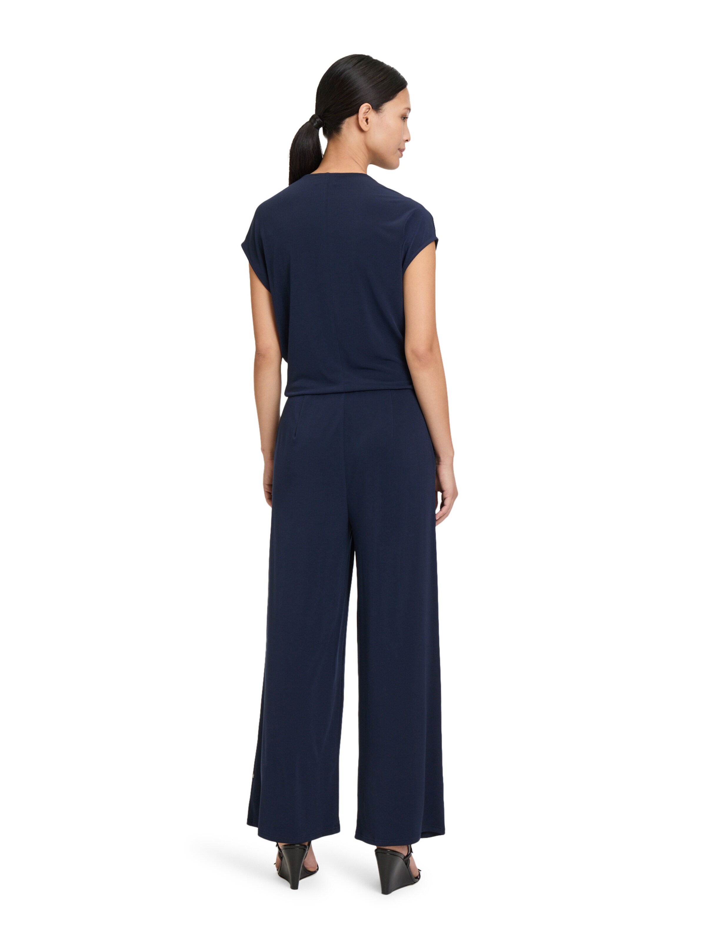 Vera Mont Jumpsuit in Blue