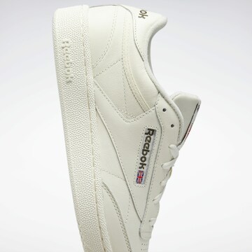 Sneaker bassa 'Club C 85' di Reebok in bianco