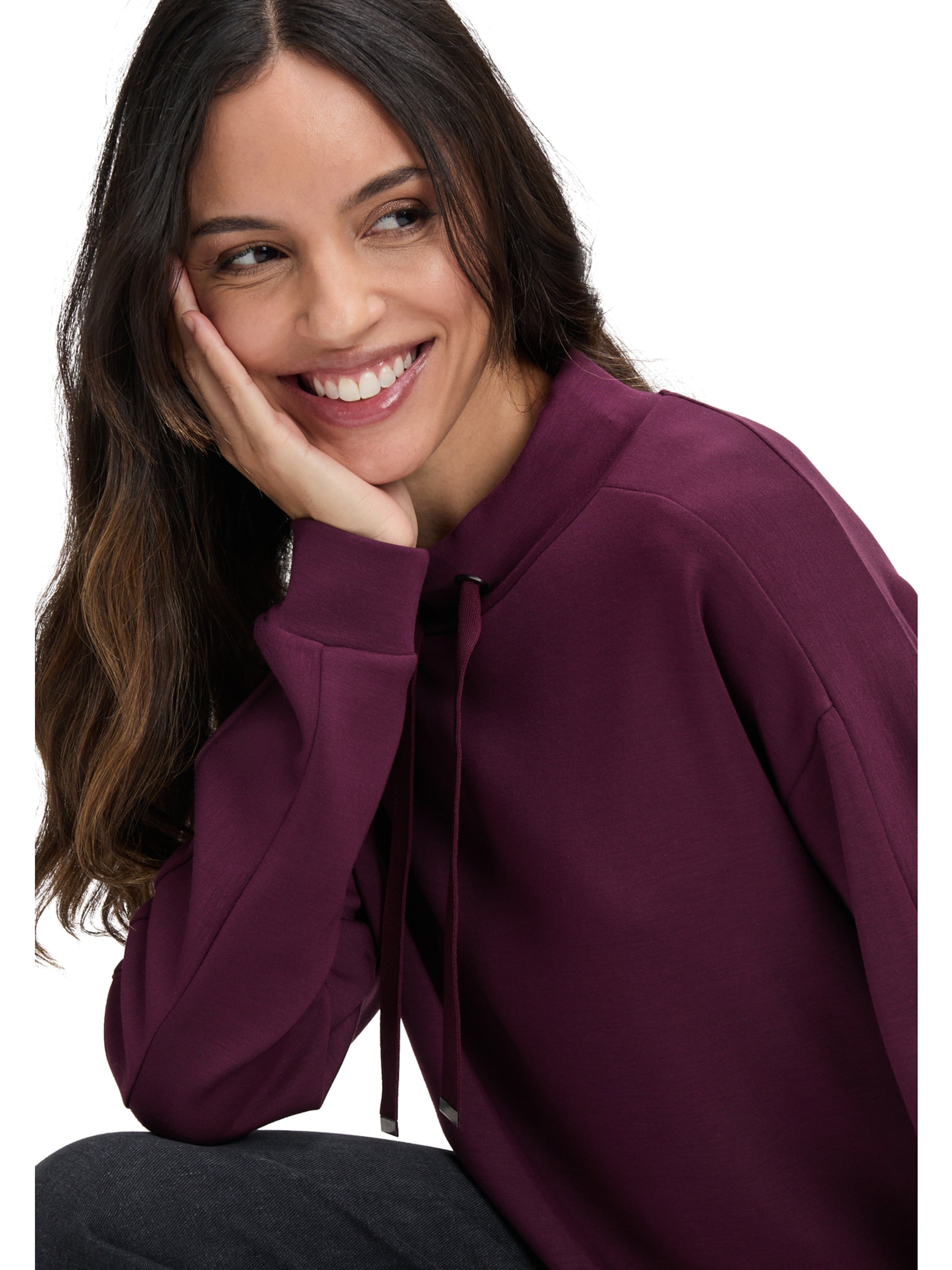 Felpa di Betty & Co in lilla