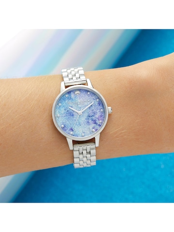 Olivia Burton Analog Watch in Silver