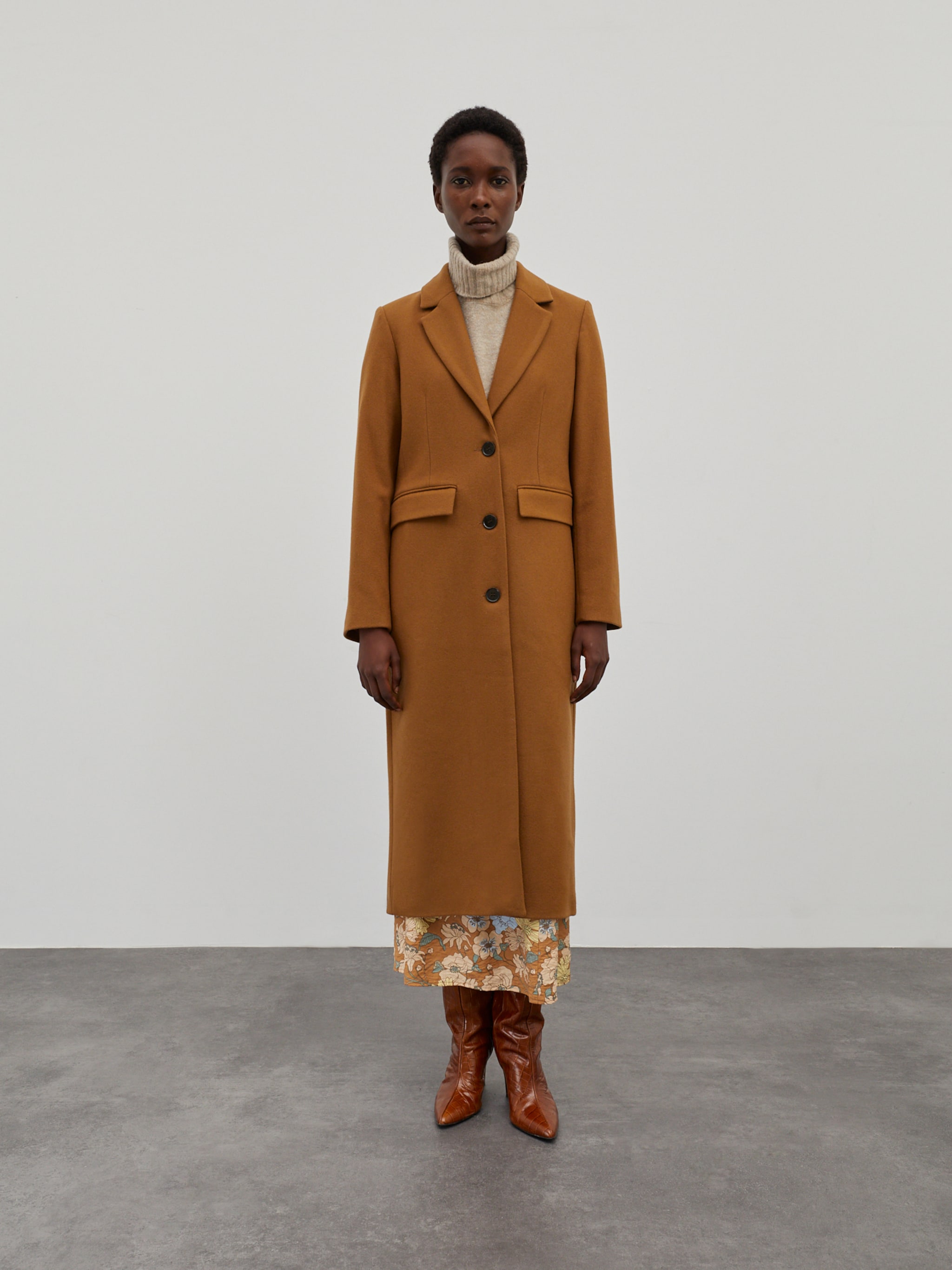 EDITED Produits Manteau mi-saison 'Airin' cognac