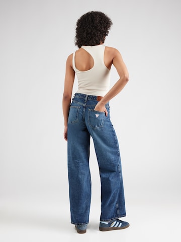 GUESS JEANS Zvonové kalhoty Džíny – modrá