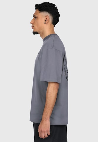 Dropsize Shirt 'Hustle Club' in Grey