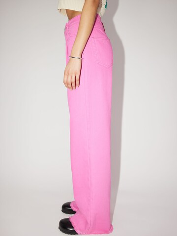 LeGer by Lena Gercke Wide leg Pleated Jeans 'Greta' in Pink: side