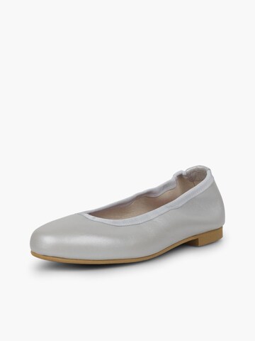 Pisamonas - Bailarina en plata: frente