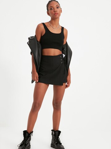 Trendyol Regular Hosenrock in Schwarz