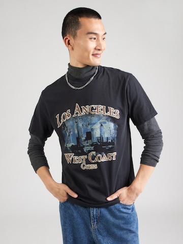 GUESS - Camiseta en negro: frente