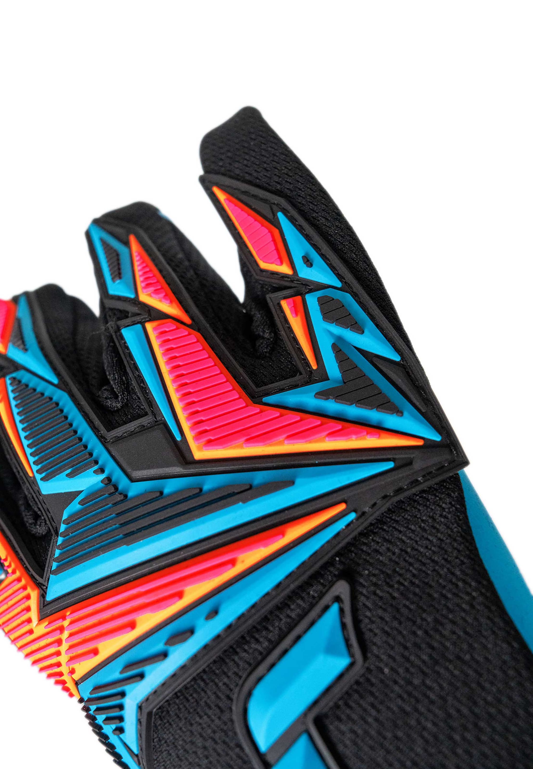 REUSCH Sports gloves 'Attrakt Freegel Aqua' in Black