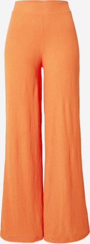 Nasty Gal Pants in Orange: front
