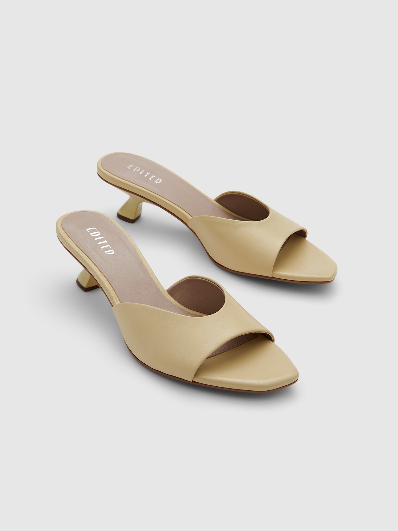 EDITED Heels 'Treasure Mule' gelb