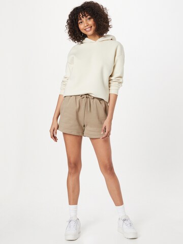 Ocay Regular Shorts in Grau