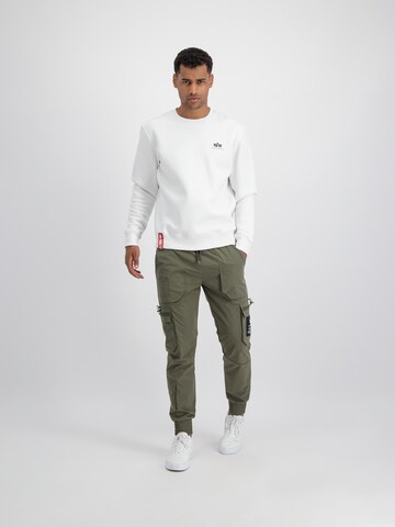 ALPHA INDUSTRIES Tapered Cargobroek in Groen