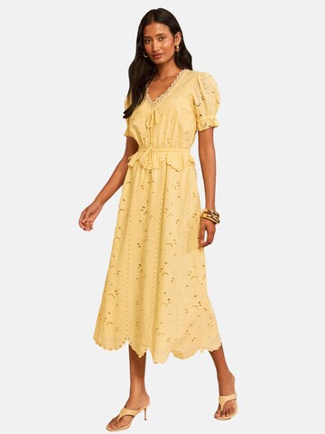 love & roses Dress in Yellow: front