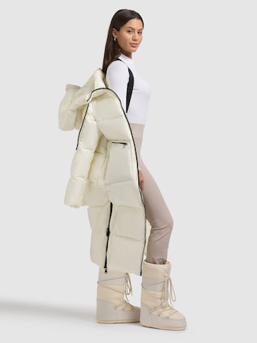 Cappotto invernale 'TONIA' di khujo in bianco