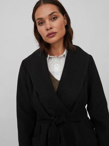 VILA Between-Seasons Coat 'Apple' in Black