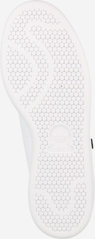 Baskets basses 'Stan Smith' ADIDAS ORIGINALS en blanc