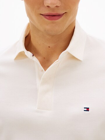TOMMY HILFIGER Poloshirt in Beige