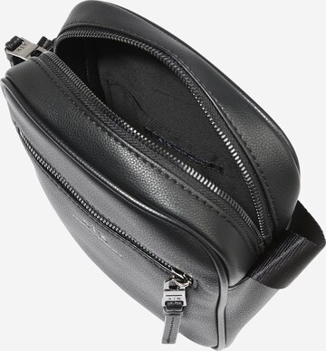 ARMANI EXCHANGE Tasche in Schwarz