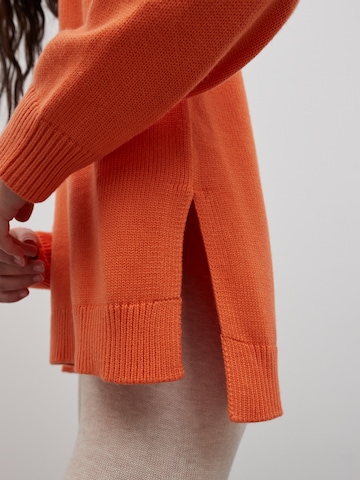 EDITED Sweater 'Nava' in Orange