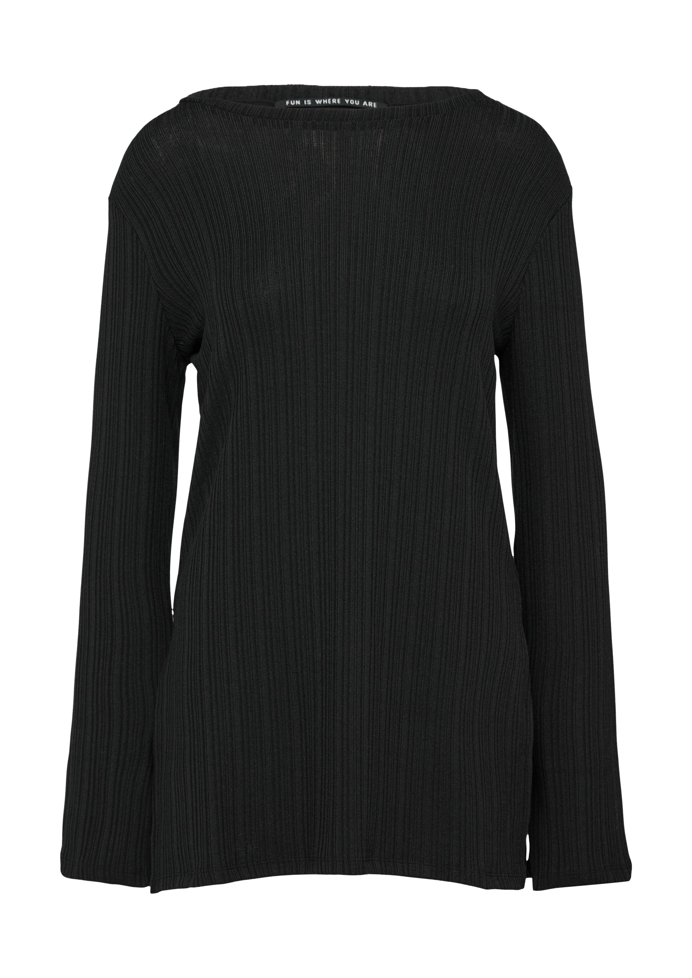 QS Shirt in Black: front