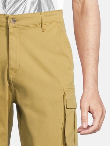 Effilé Pantalon cargo AÉROPOSTALE en jaune