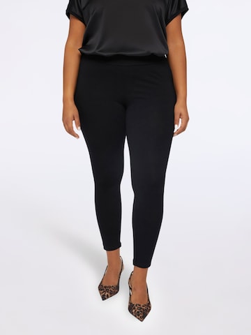 Fiorella Rubino - Ropa ancha Pantalón en negro