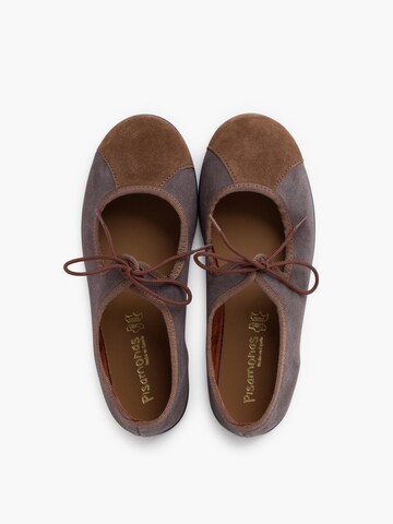 Ballerina di Pisamonas in grigio