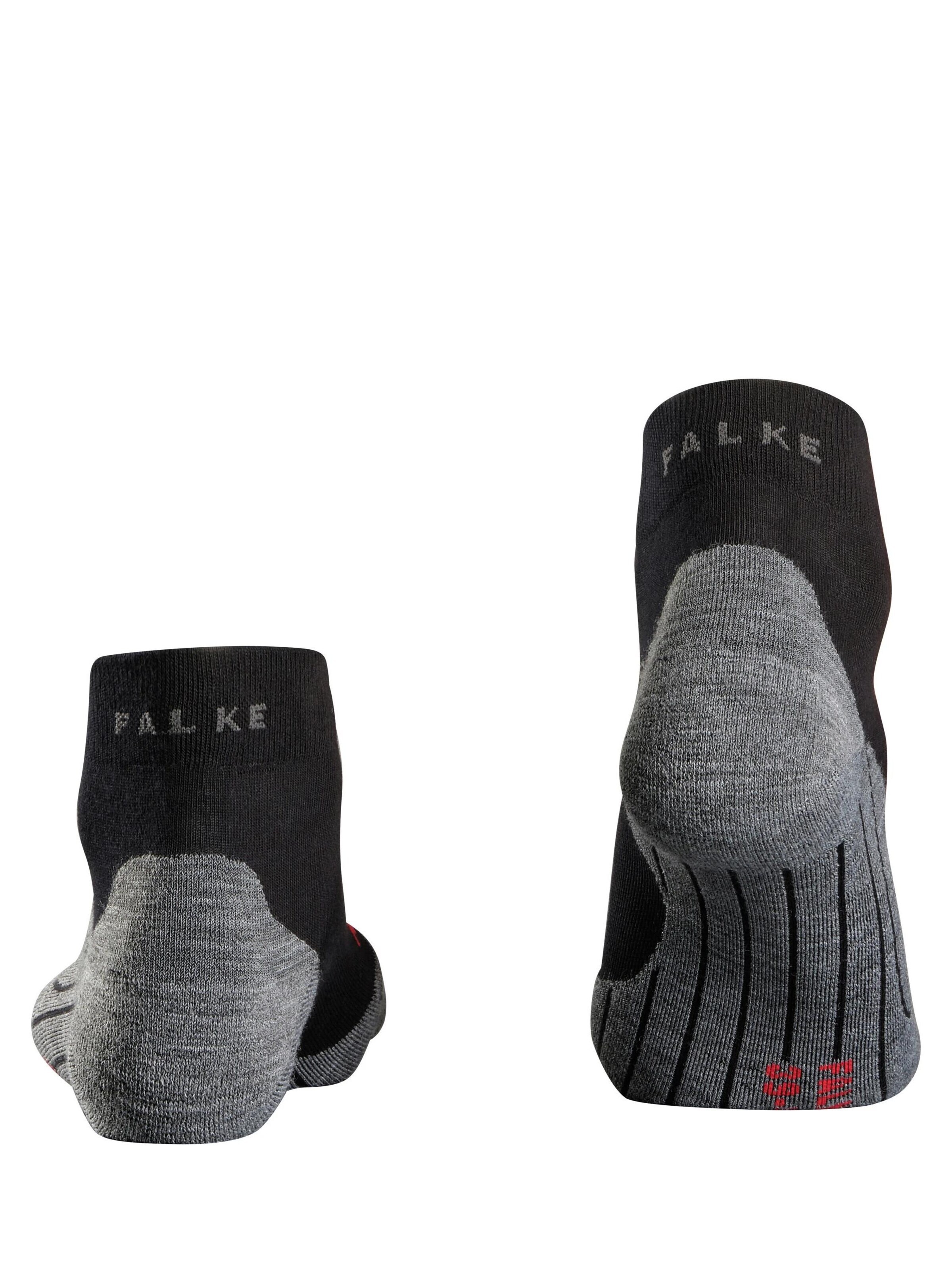 FALKE Athletic Socks 'RU4 Endurance Short' in Black