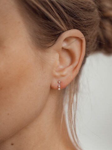 Hey Happiness Earrings 'Trio Drop' in Silver: front