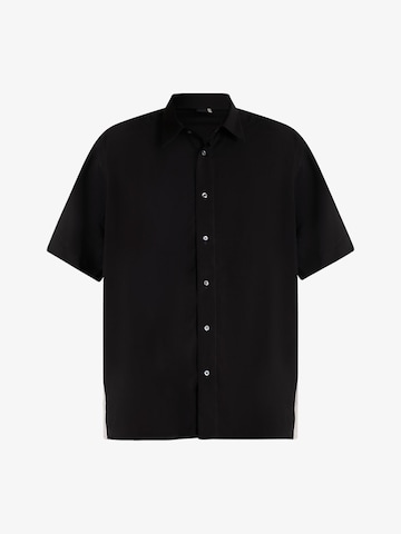 Regular fit Camicia di LOW BRAND in nero: frontale