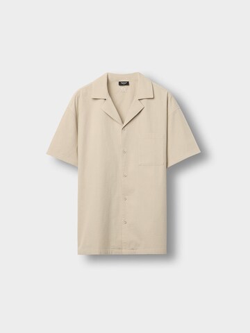 Burocs Regular Fit Hemd 'Solid Seersucker'‌‌‌‌‌ in Beige: Vorderseite