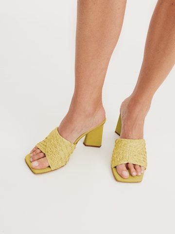 Karolina Kurkova Originals Sandals 'Eletra' in Yellow