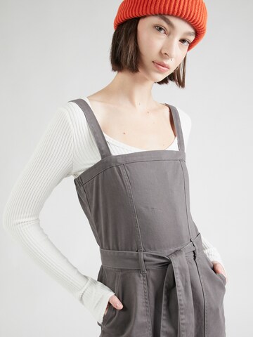 Tuta jumpsuit 'EMEA' di HOLLISTER in grigio
