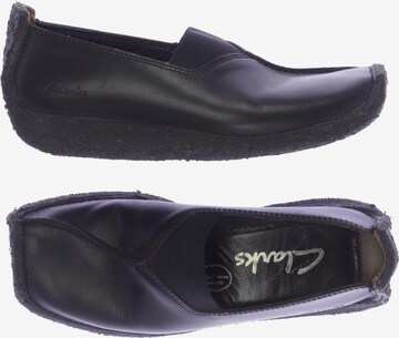 CLARKS Flats & Loafers in 38 in Black: front