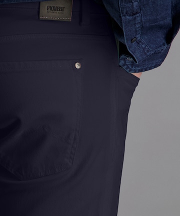Pioneer Authentic Jeans Regular Jeans in Blue