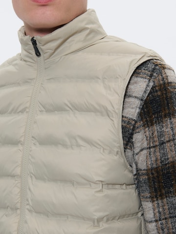 Matinique - Chaleco 'MASalvatore' en gris