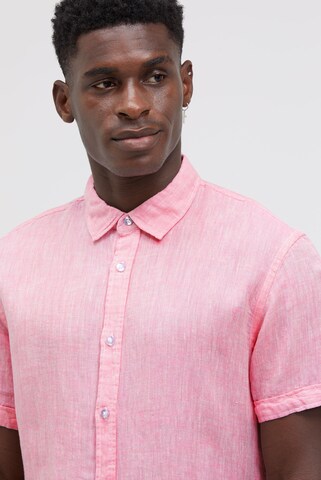 CAMP DAVID Slim fit Button Up Shirt in Pink