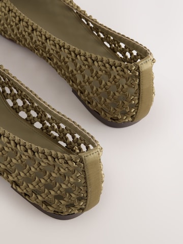 Next Ballerina 'Forever Comfort' in Groen