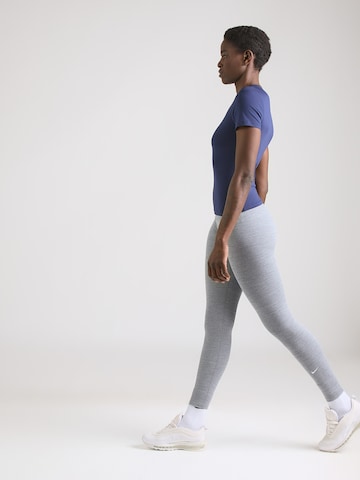 NIKESkinny Sportske hlače 'ONE' - siva boja