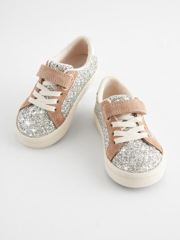 Baskets Next en argent