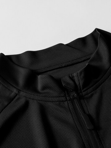 MEETWEE Performance Shirt in Black