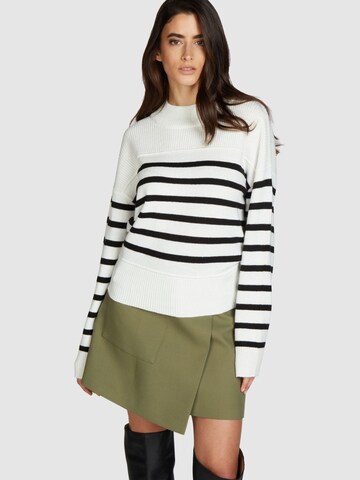 MARC AUREL Sweater in White: front