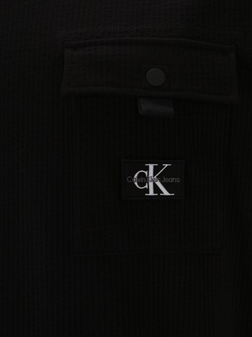 Calvin Klein Jeans Plus - Camisa em preto